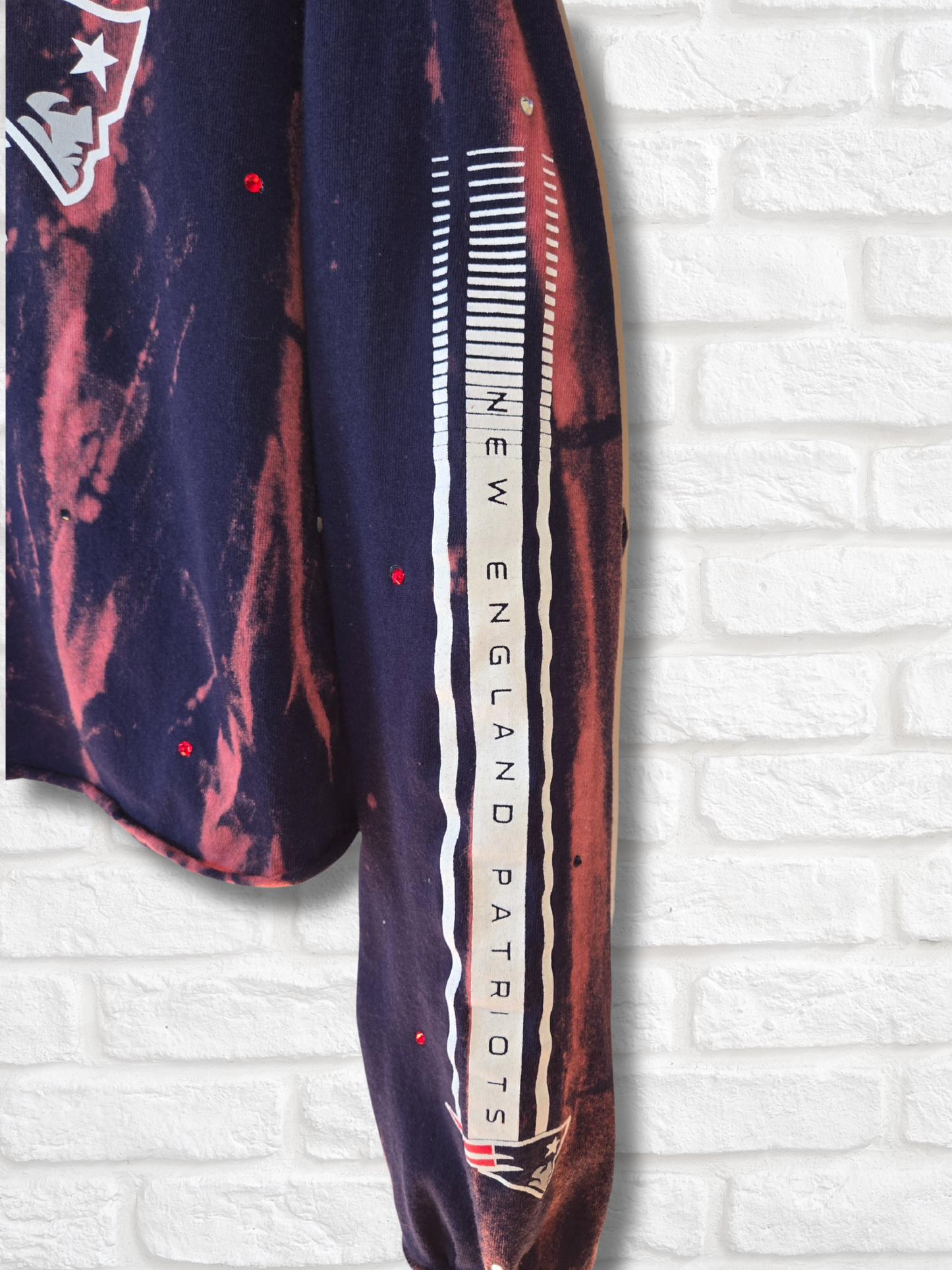 New England Patriots Long Sleeve Crop Top