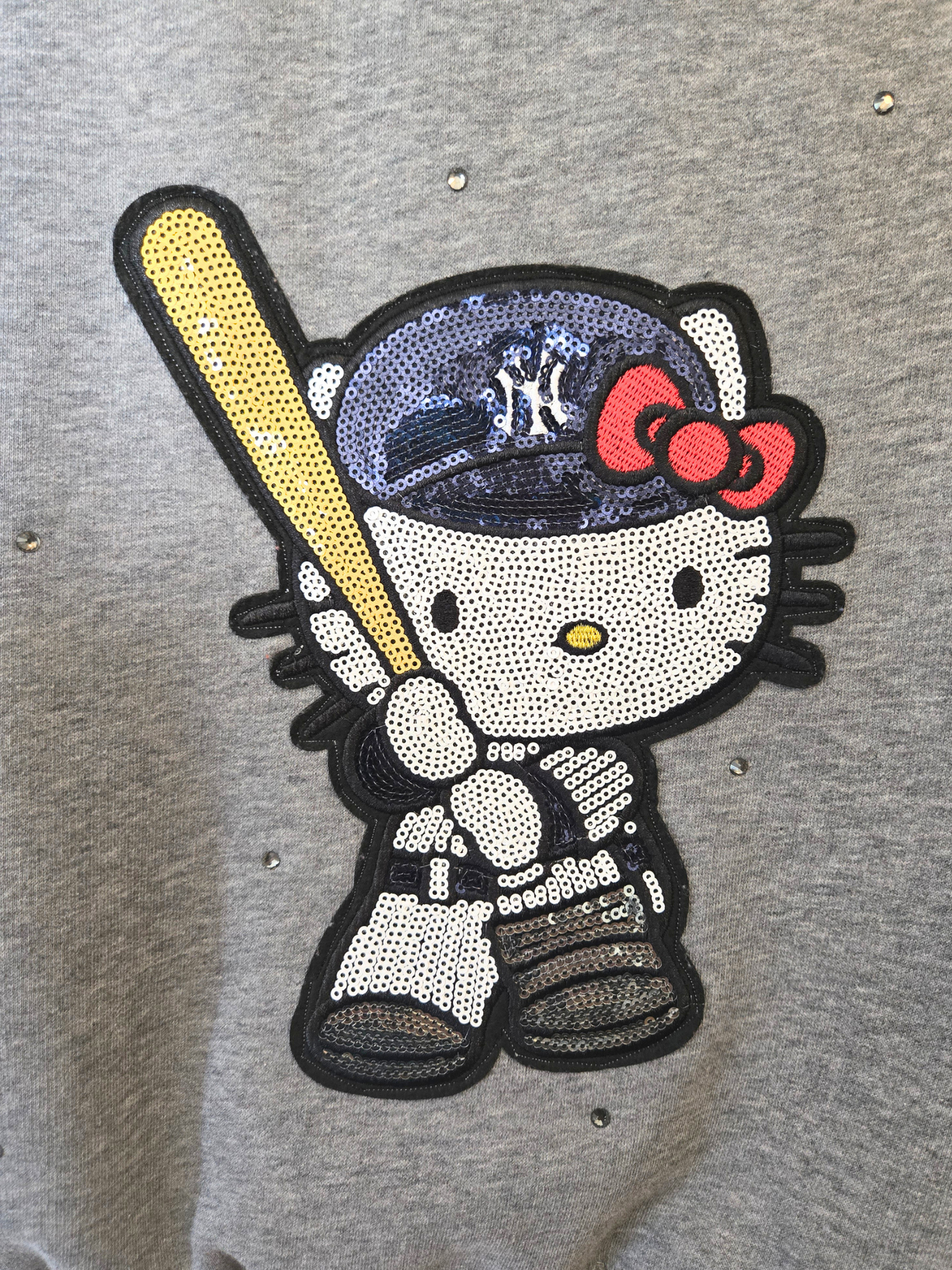 Yankees HK Crop Zip-Up Sweatshirt- Medium