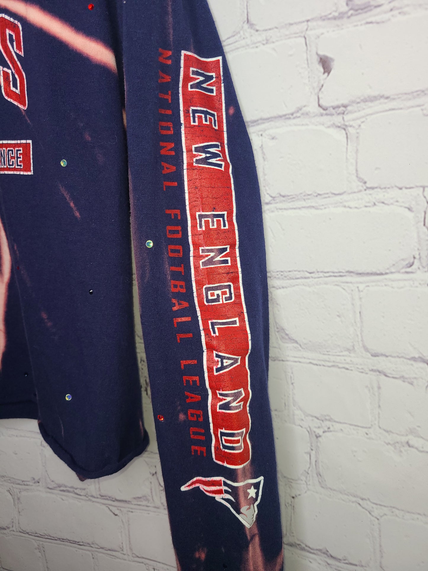 New England Patriots Crop Tee