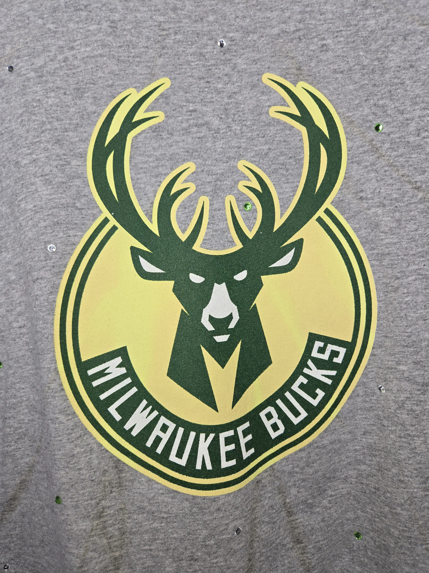 Milwaukee Bucks Crop Tee