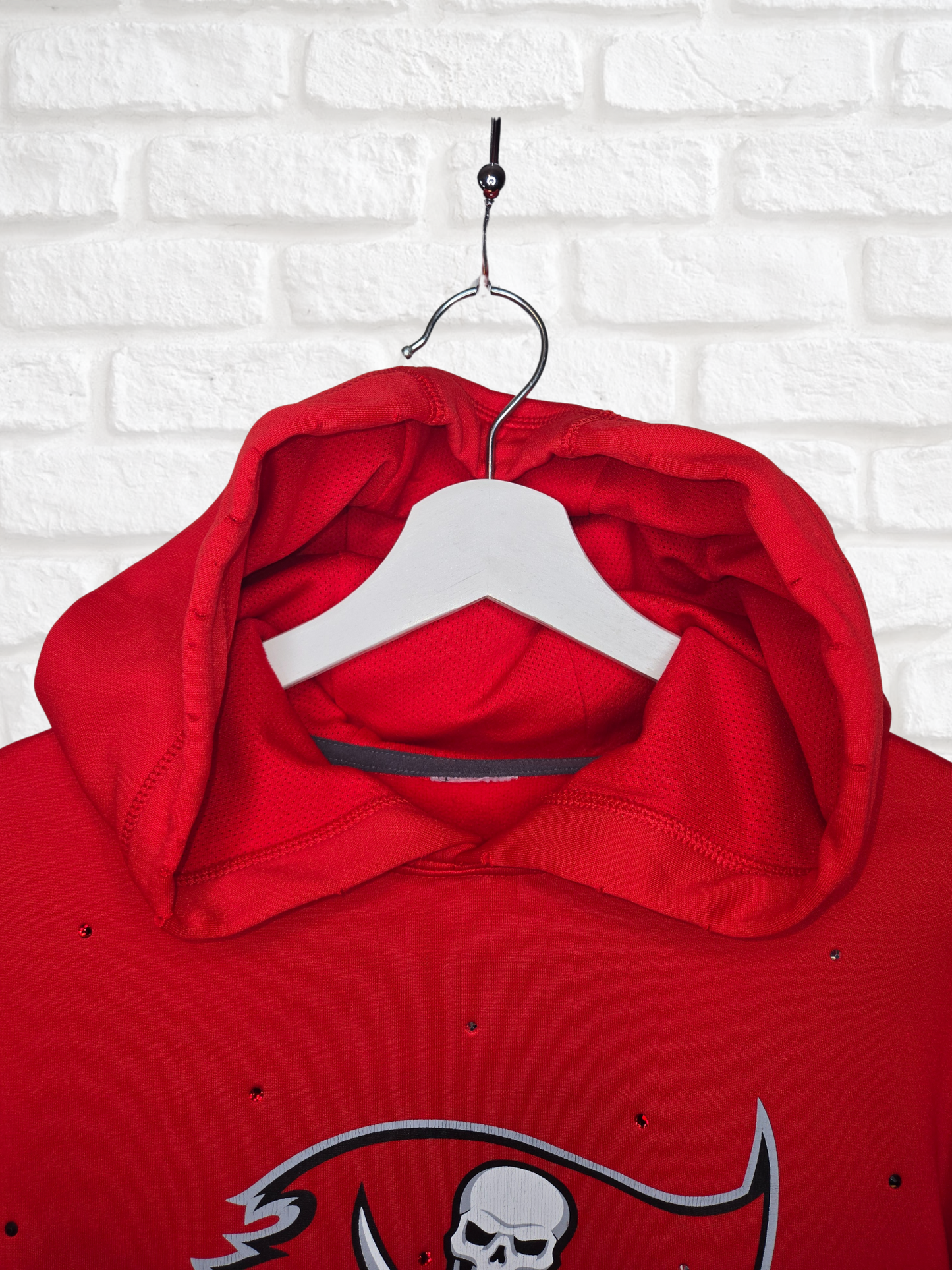 Tampa Bay Buccaneers Crop Hoodie