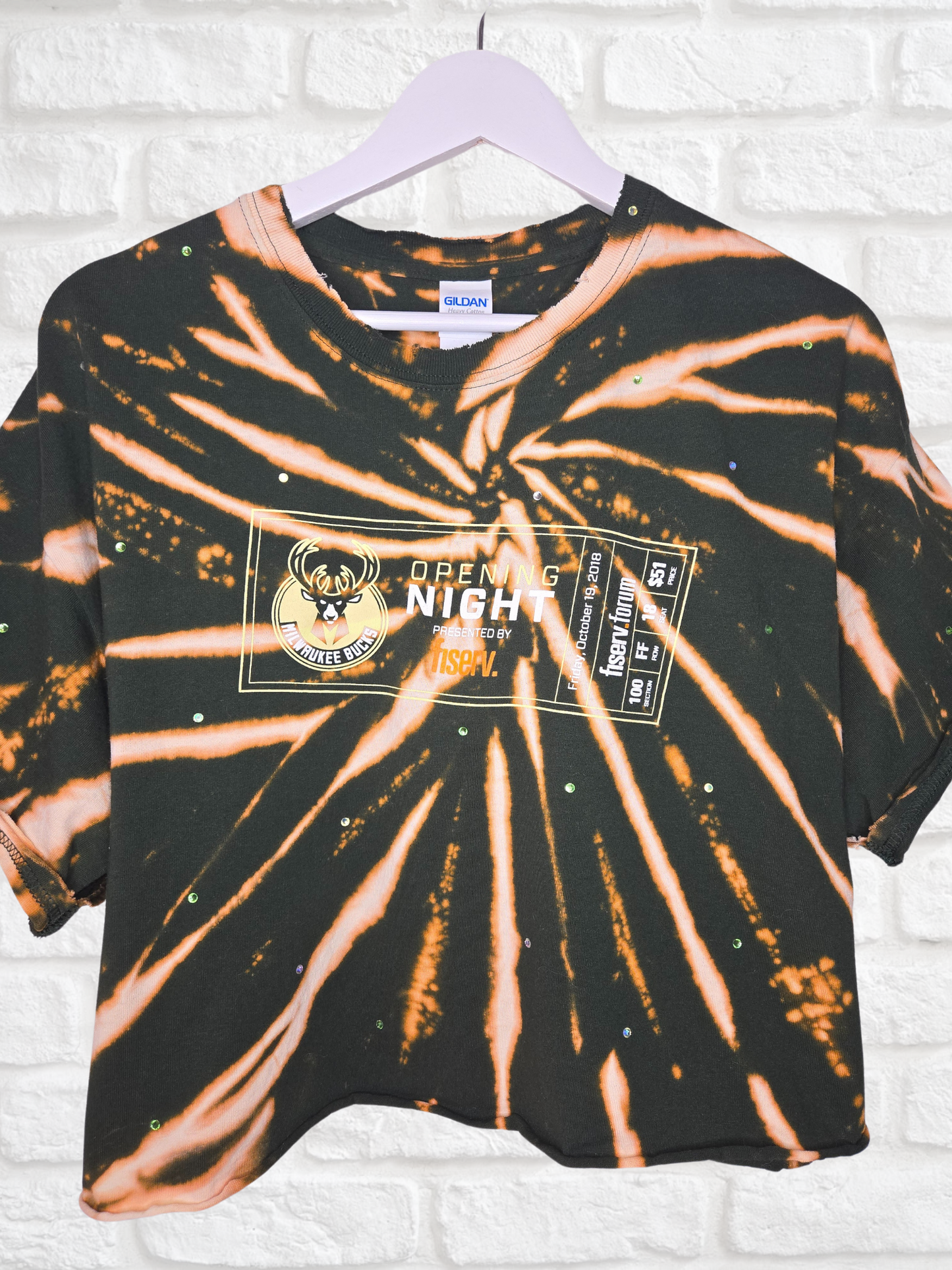 Milwaukee Bucks Crop Tee