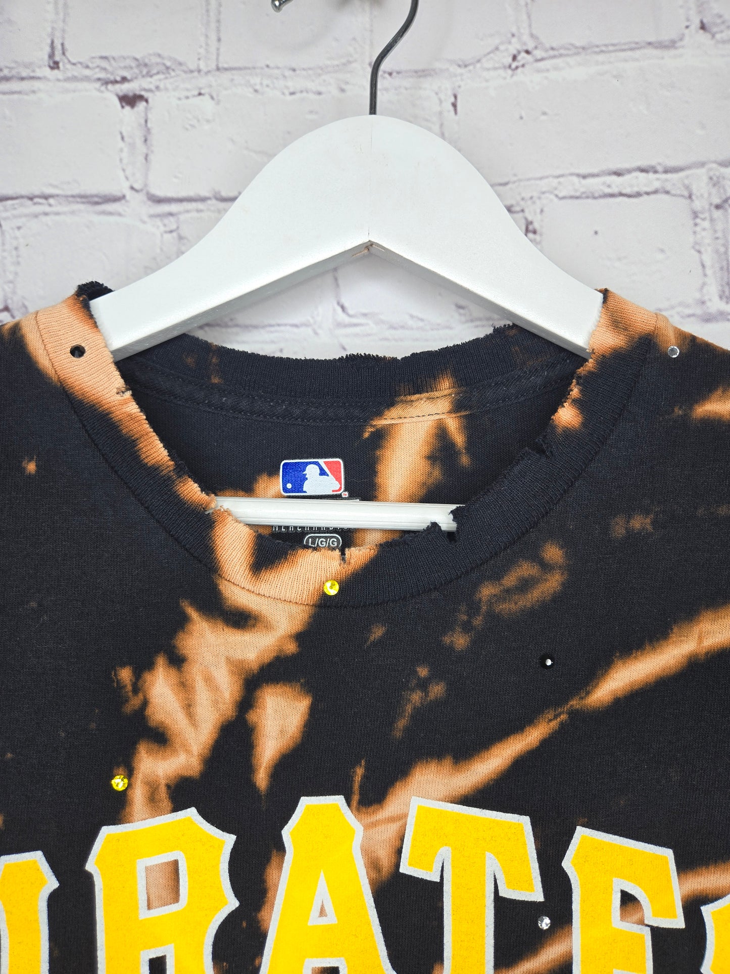 Pittsburgh Pirates Crop Tee