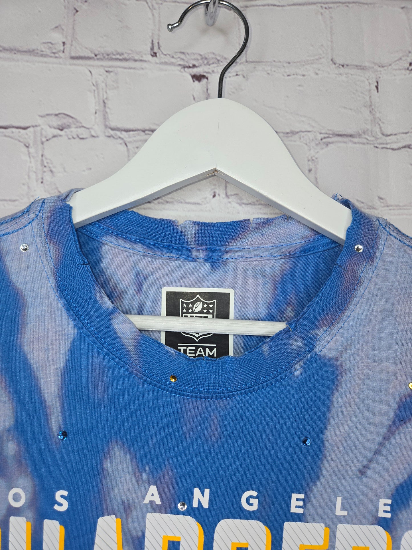 Los Angeles Chargers Crop Tee