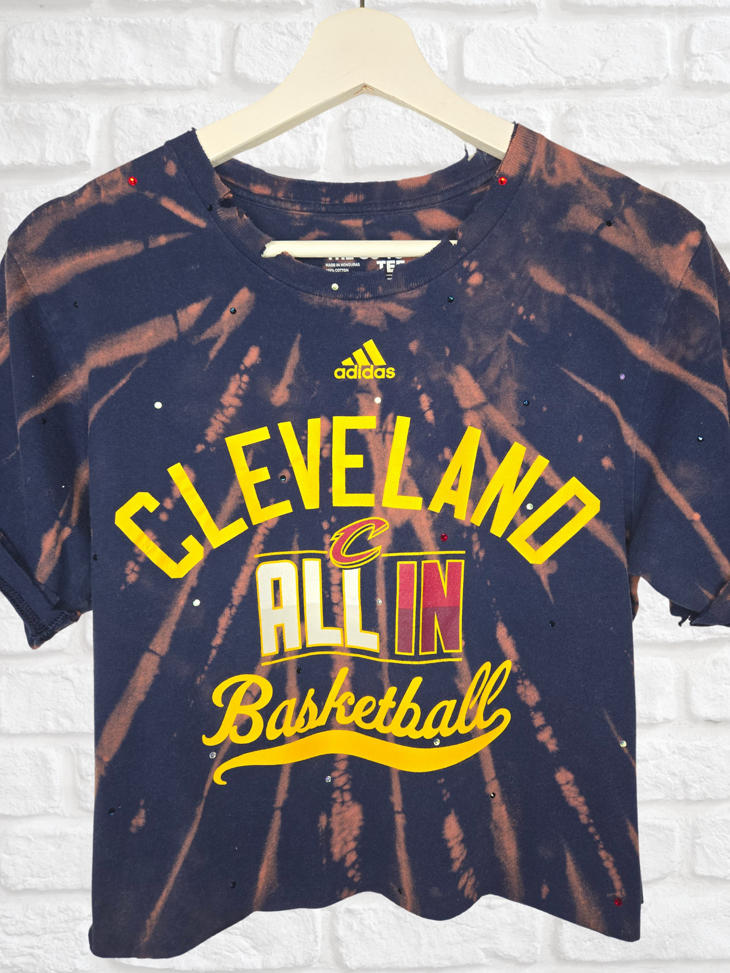 Cleveland Cavaliers Crop Tee
