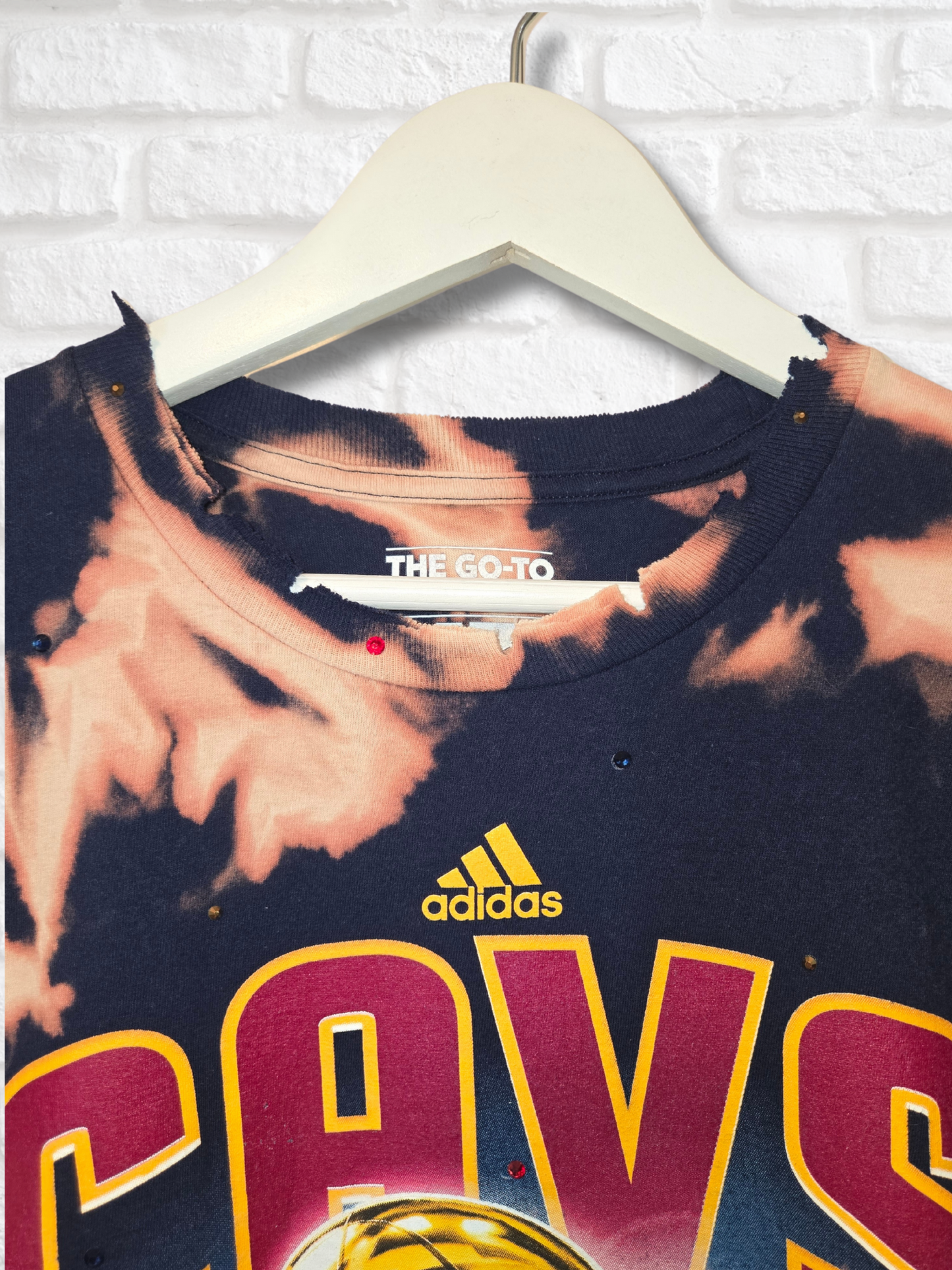 Cleveland Cavaliers Crop Tee