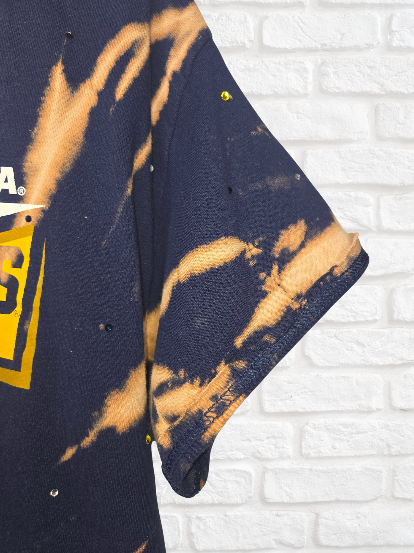 West Virginia Mountaineers Crop Tee