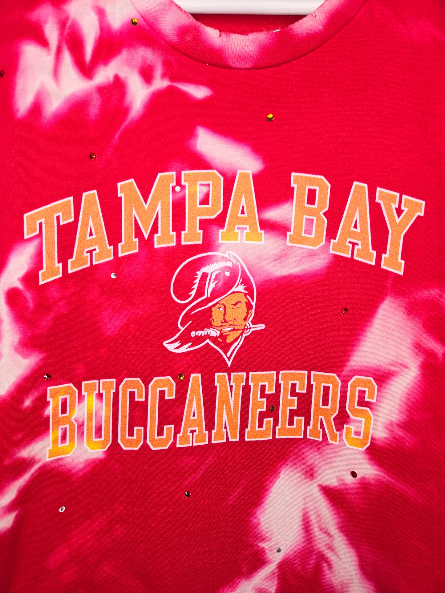 Tampa Bay Buccaneers Crop Tee