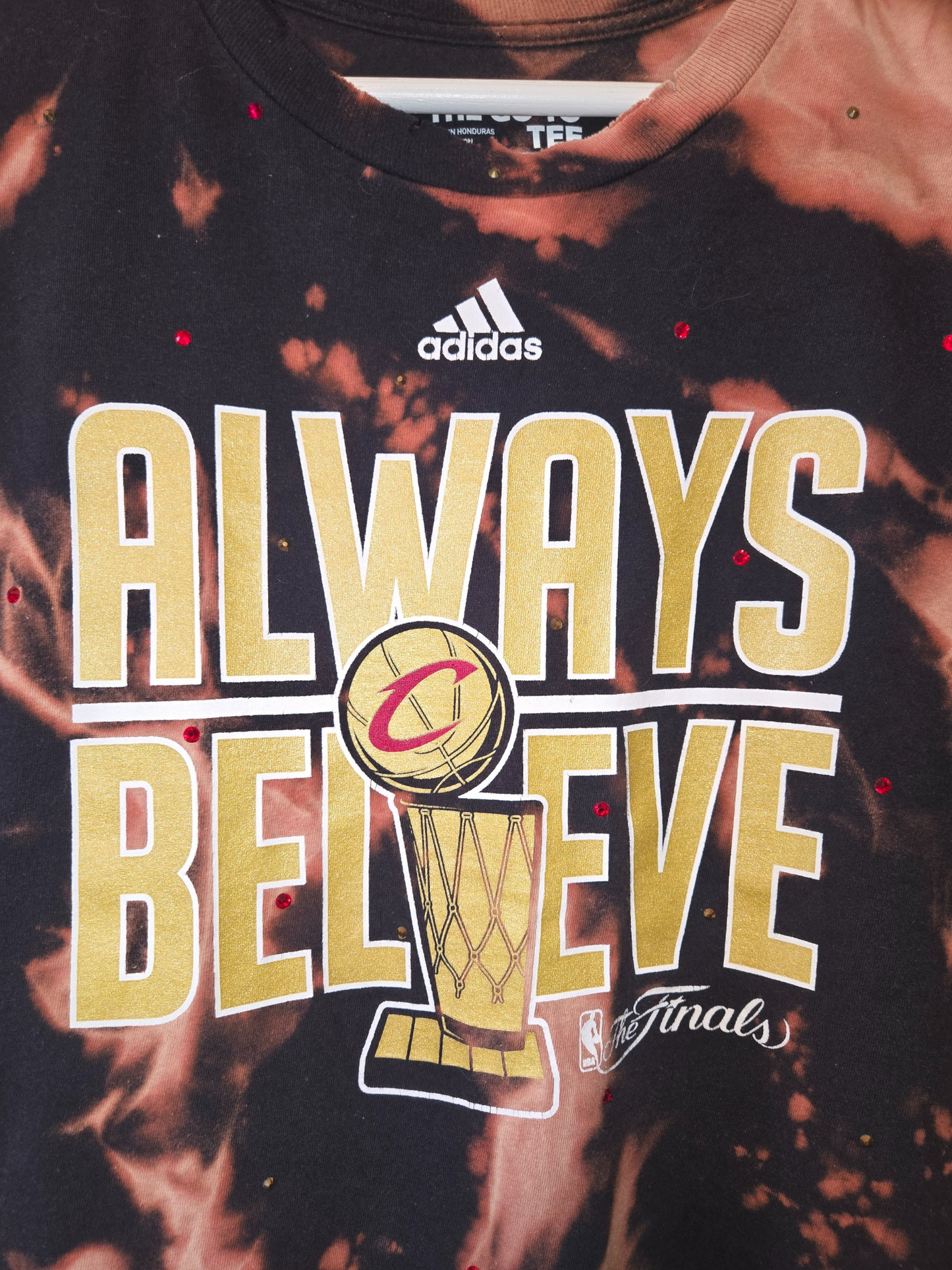 Cleveland Cavaliers Crop Tee