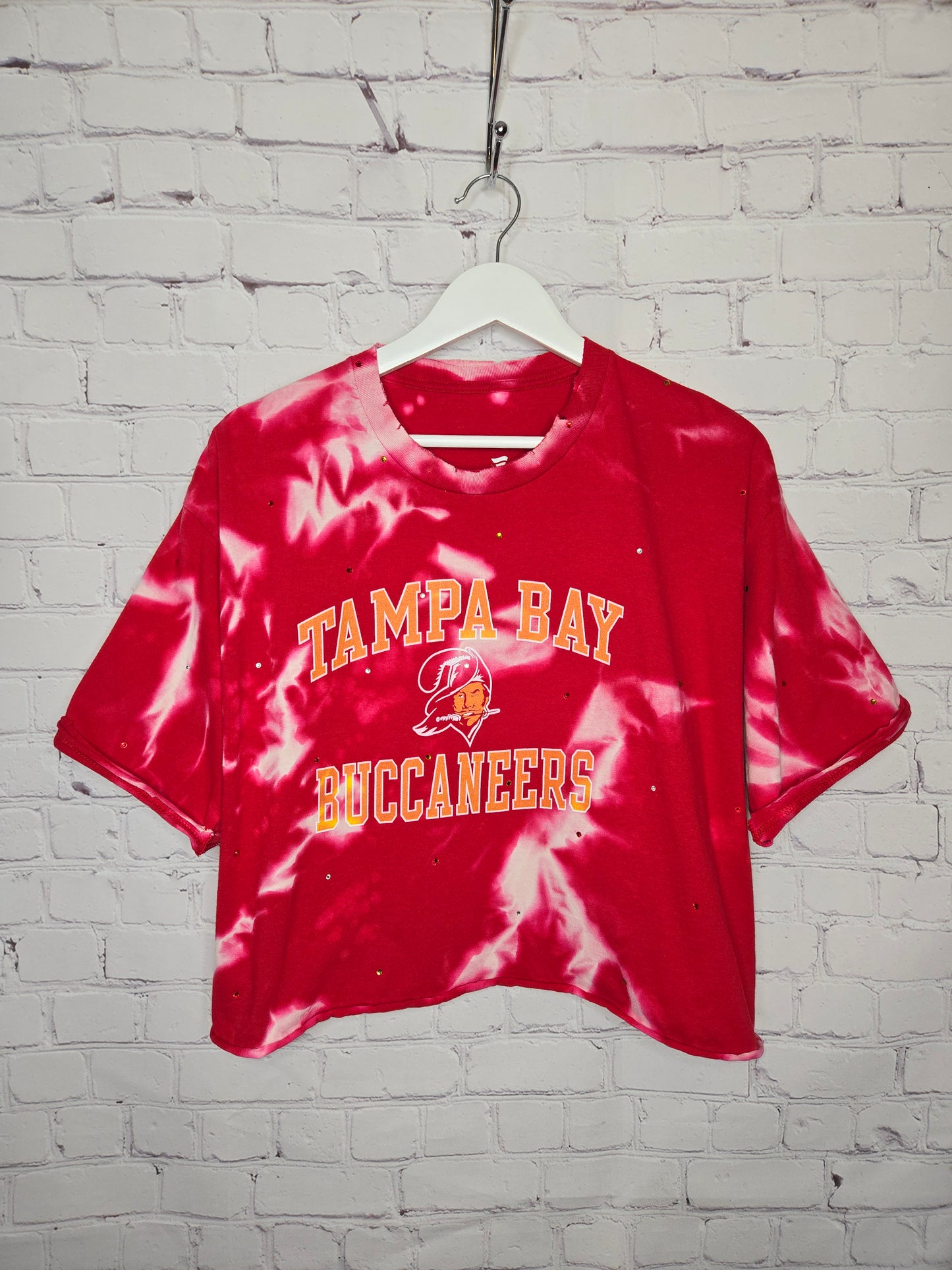 Tampa Bay Buccaneers Crop Tee
