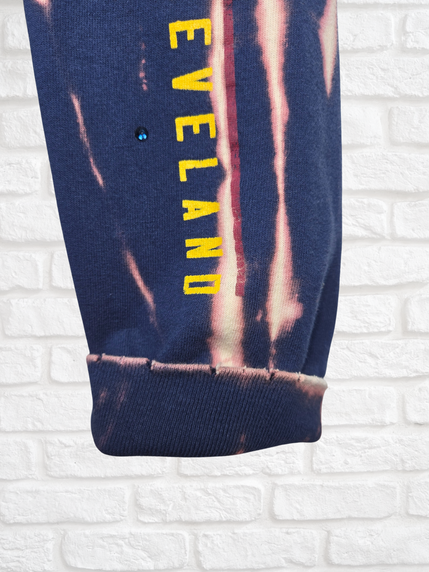 Cleveland Cavaliers Crop Tee