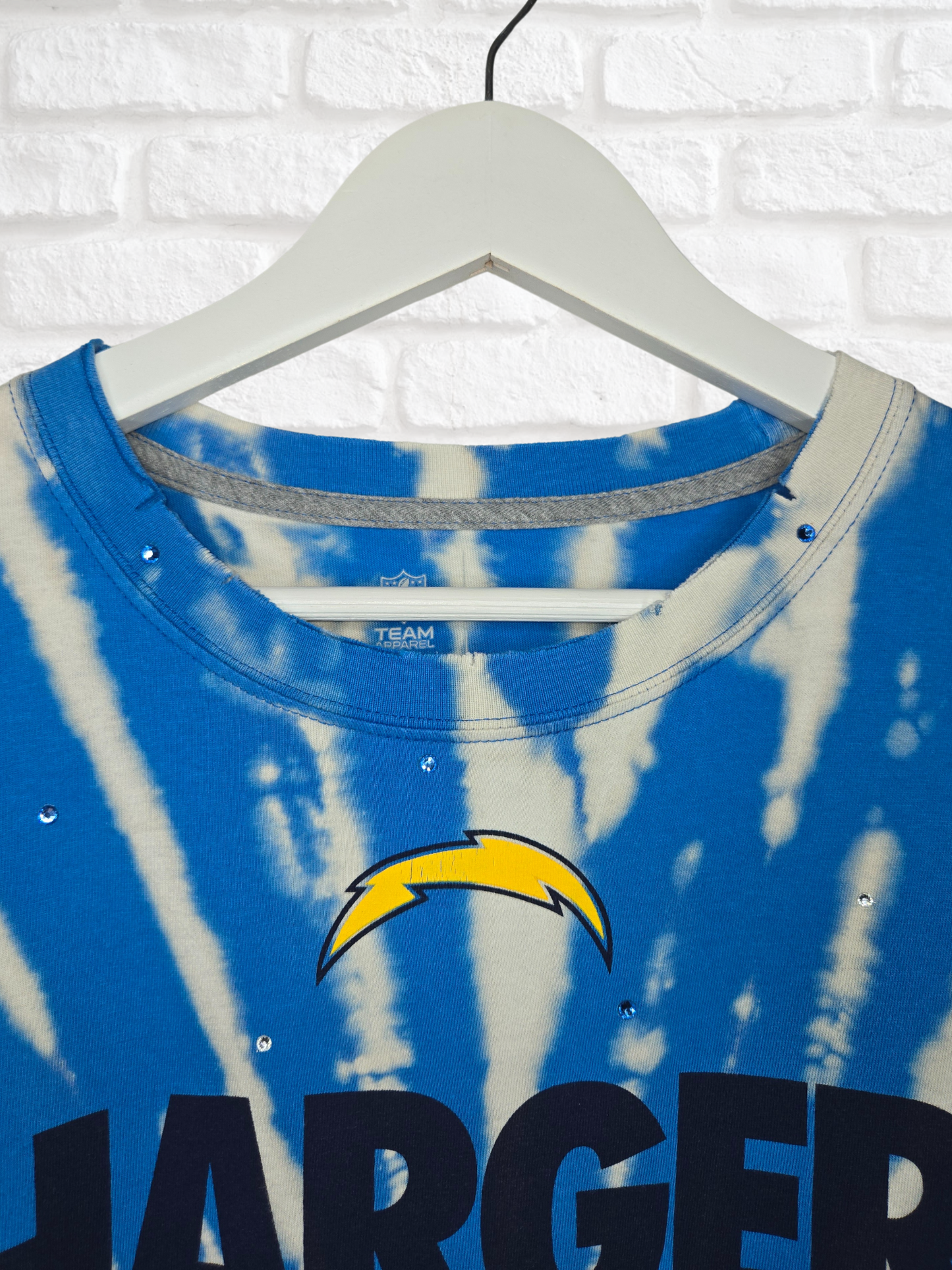 Los Angeles Chargers Crop Tee