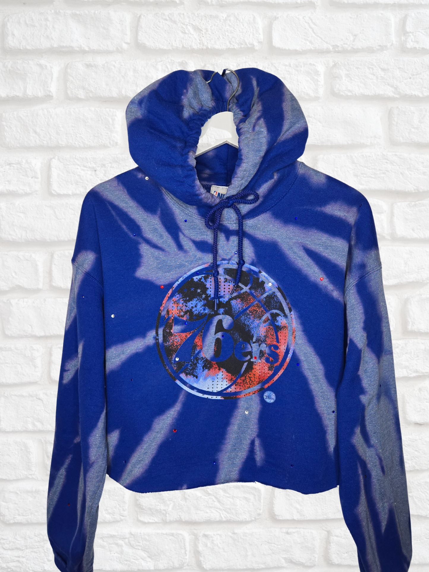 Philadelphia 76ers Crop Hoodie