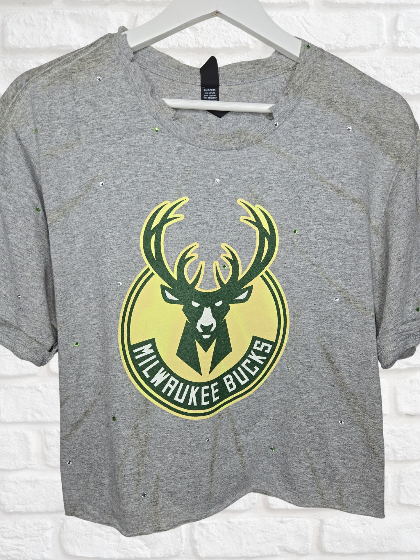 Milwaukee Bucks Crop Tee