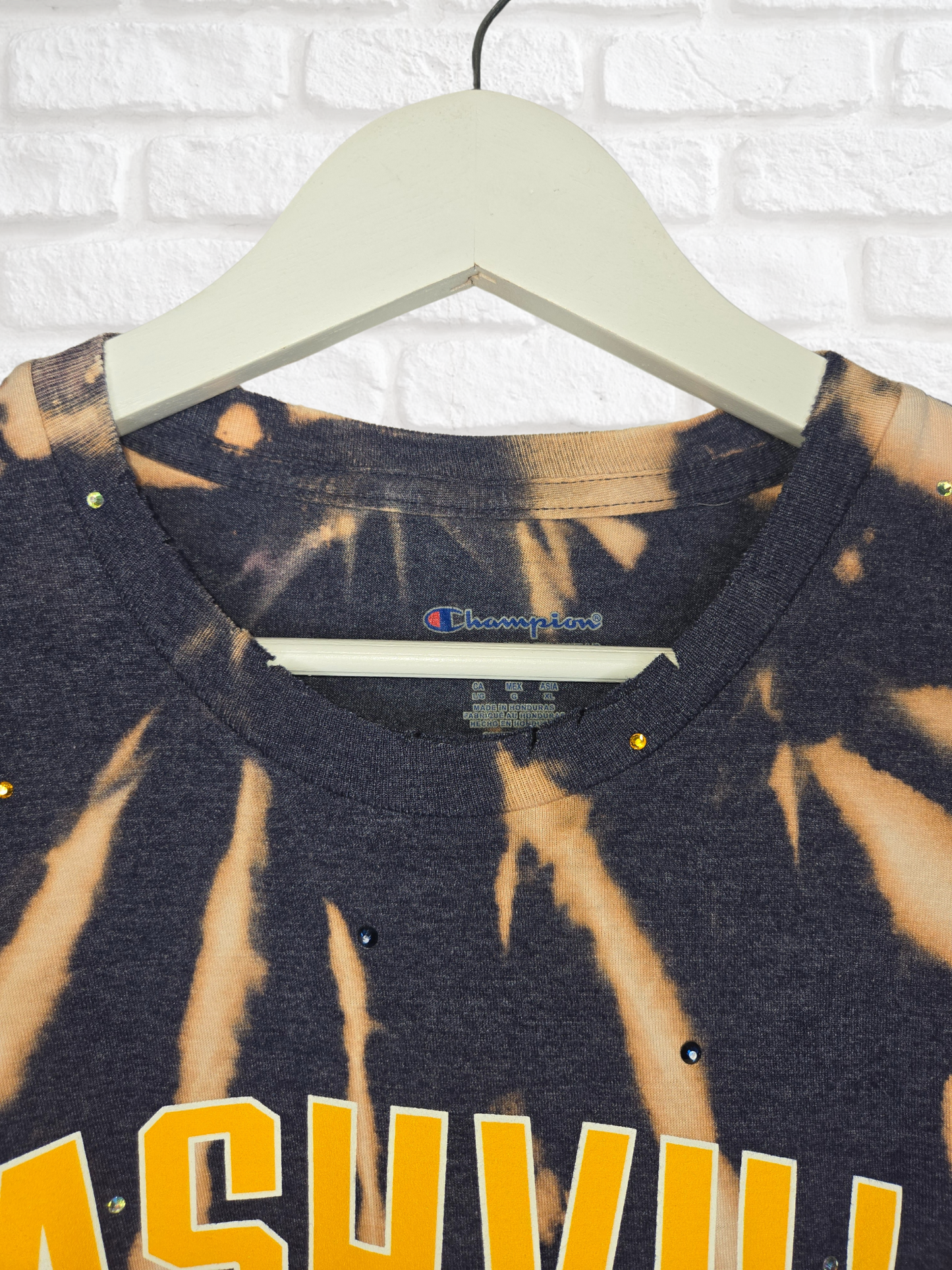 Nashville Predators Crop Tee