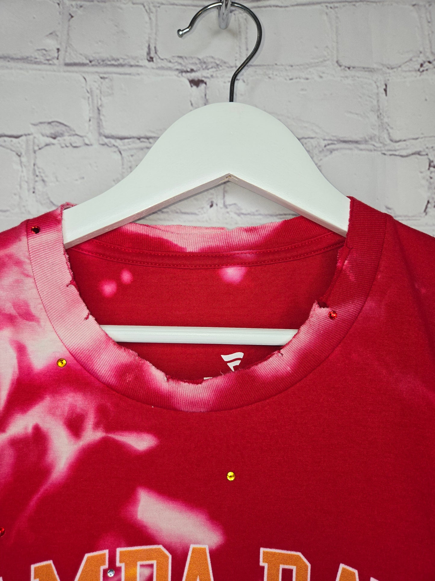 Tampa Bay Buccaneers Crop Tee