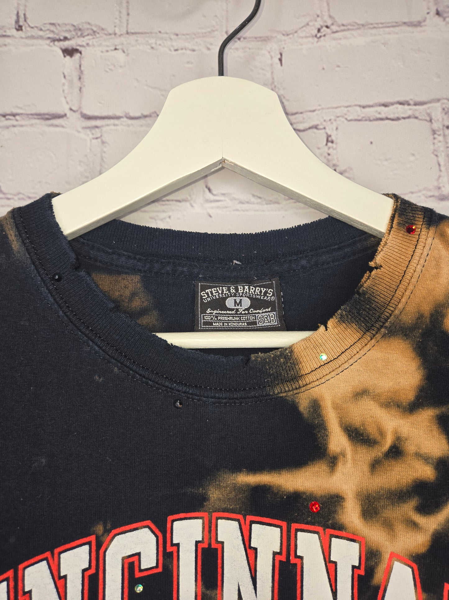 Cincinnati Bearcats Crop Tee