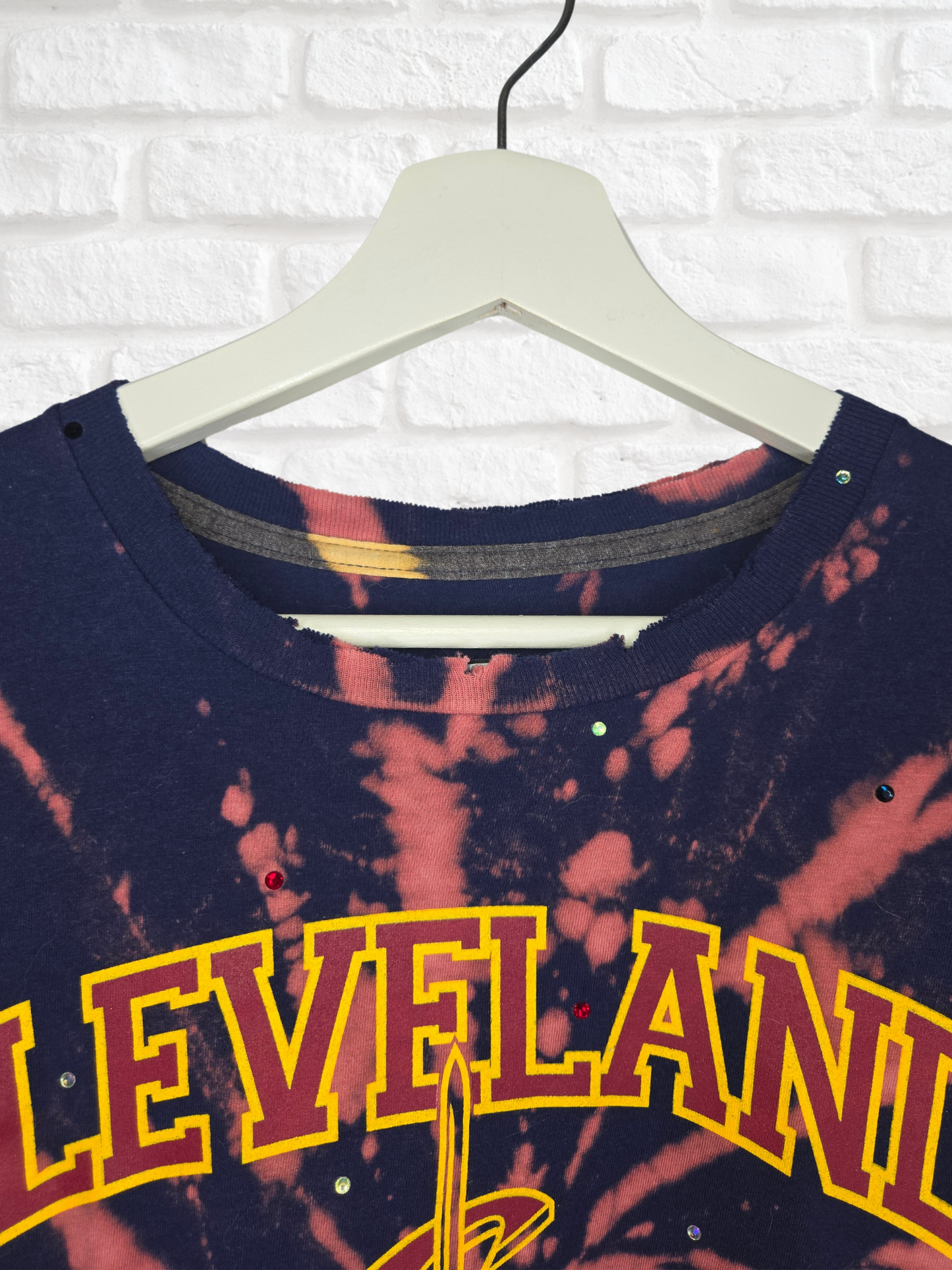 Cleveland Cavaliers Crop Tee