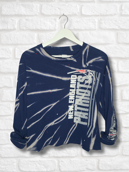 New England Patriots Long Sleeve Crop Top