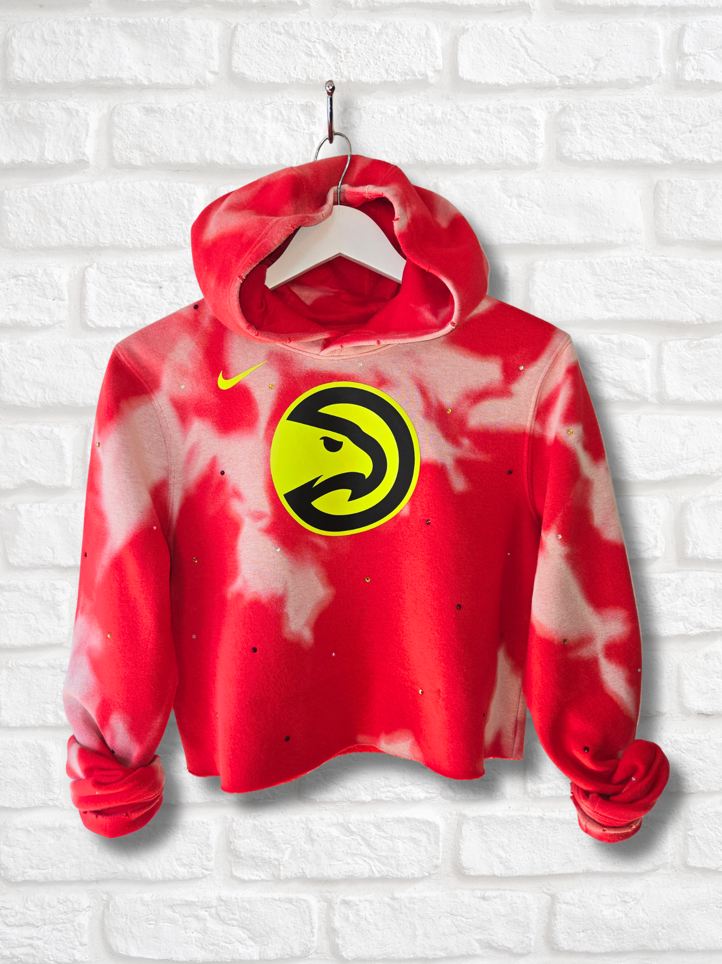 Atlanta Hawks Crop Hoodie- Small