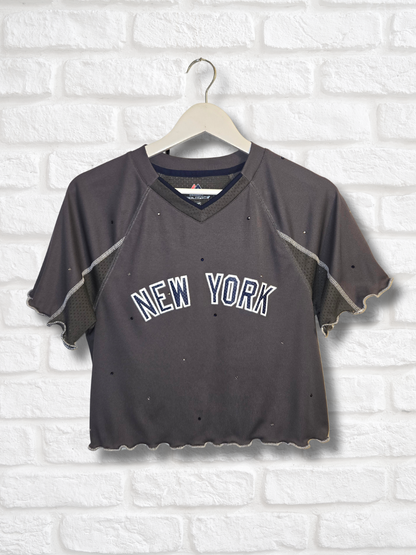 New York Yankees Ruffle Crop Top - Small
