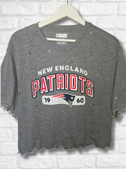 New England Patriots Ruffle Crop Top - XL