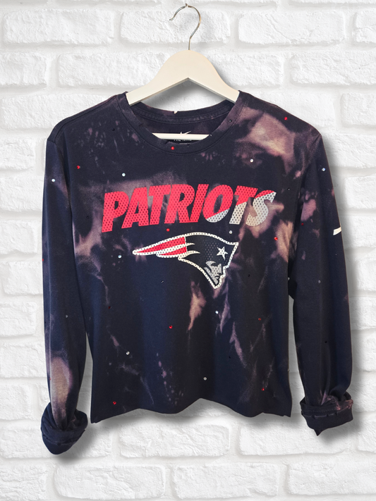 New England Patriots Long Sleeve Crop Top