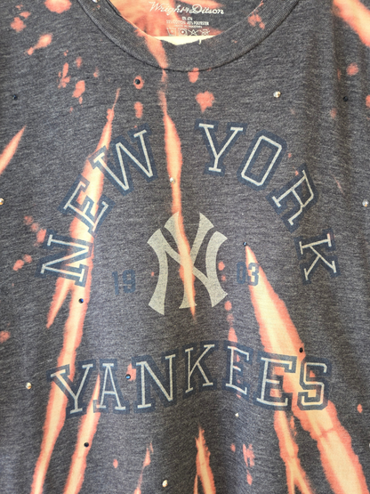 New York Yankees Crop Top - Large