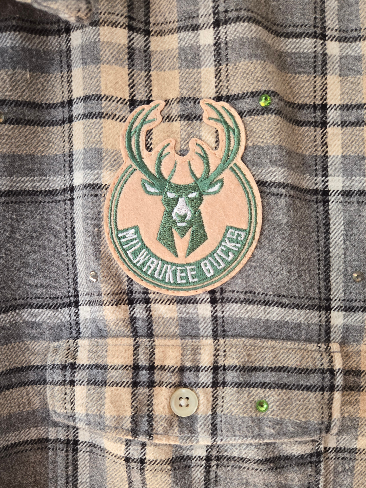 Milwaukee Bucks Rhinestone Crop Flannel