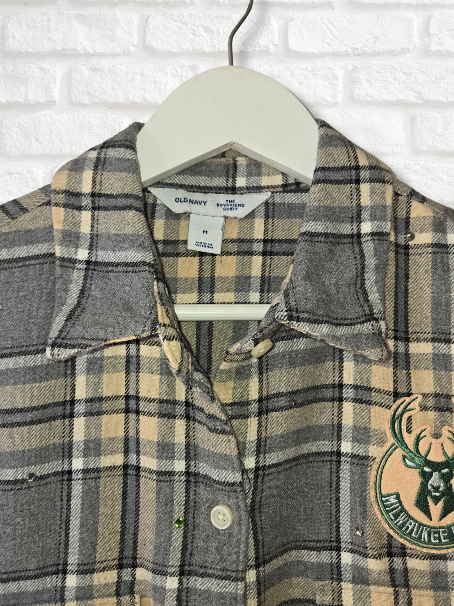 Milwaukee Bucks Rhinestone Crop Flannel