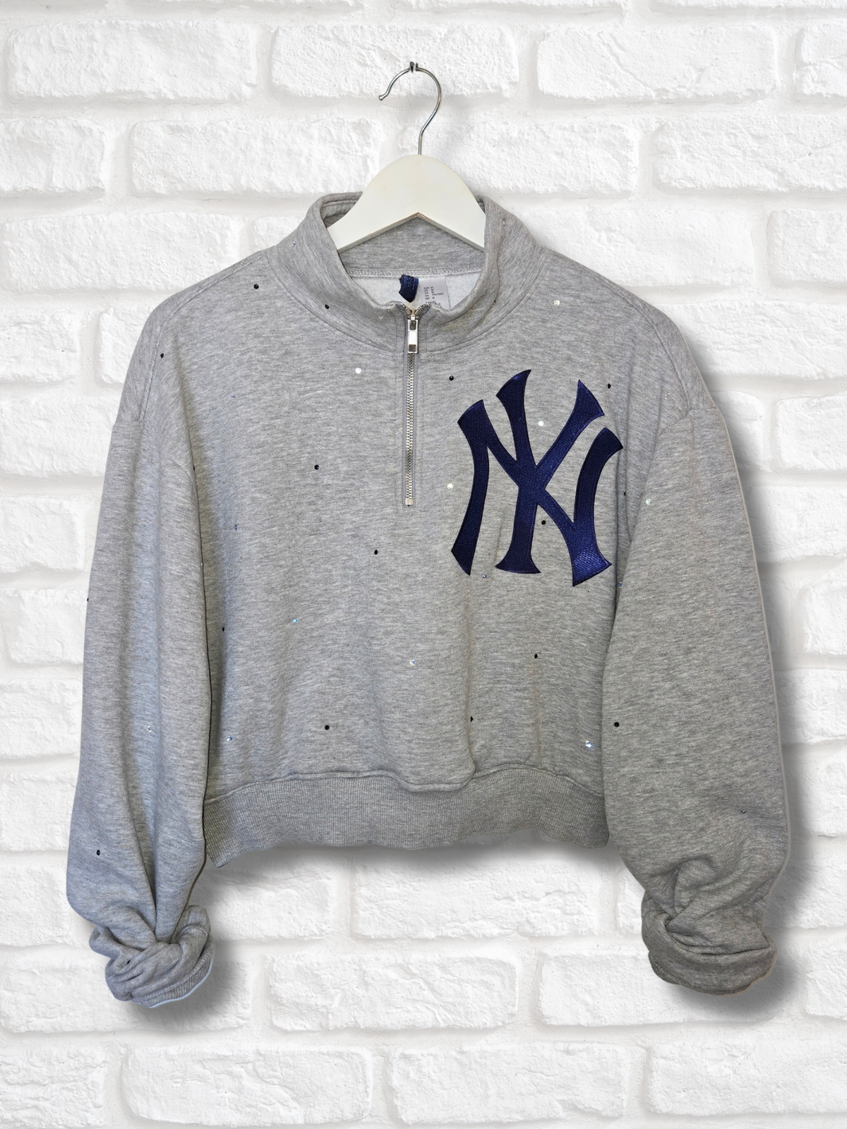 New York Yankees Crop Sweatshirt-Medium