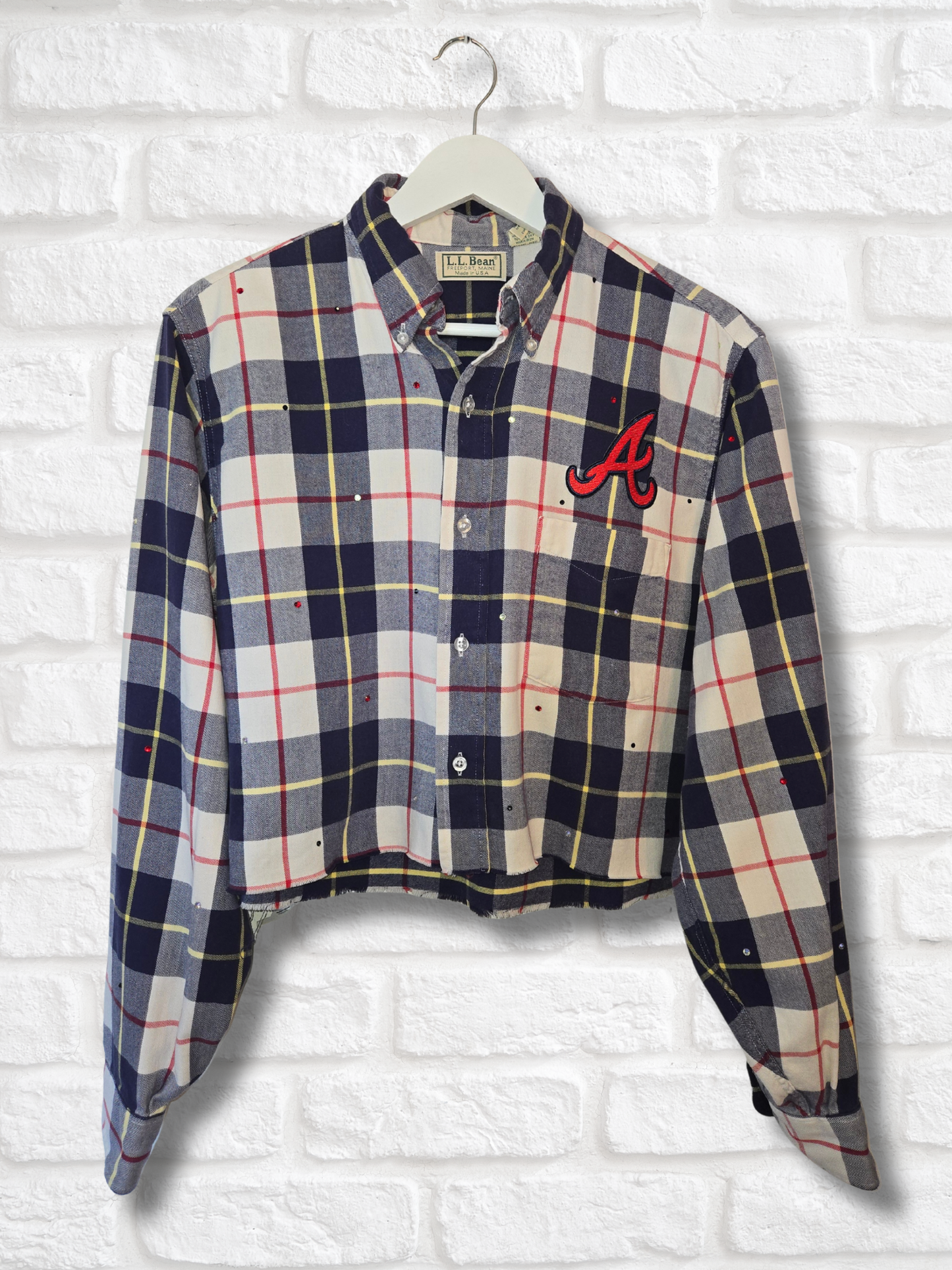 Atlanta Braves Rhinestone Crop Flannel - Medium