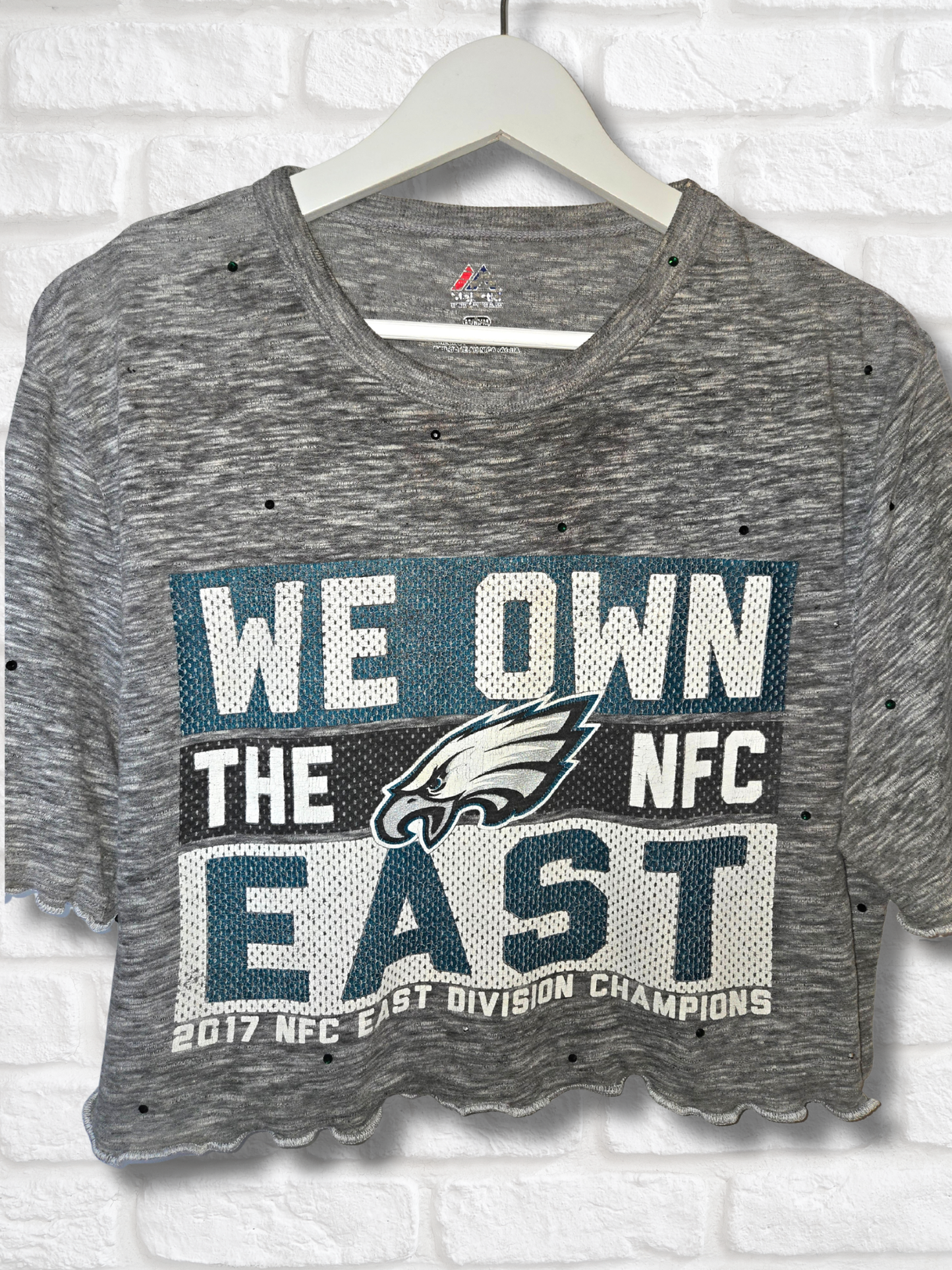 Philadelphia Eagles Ruffle Crop Top - Medium
