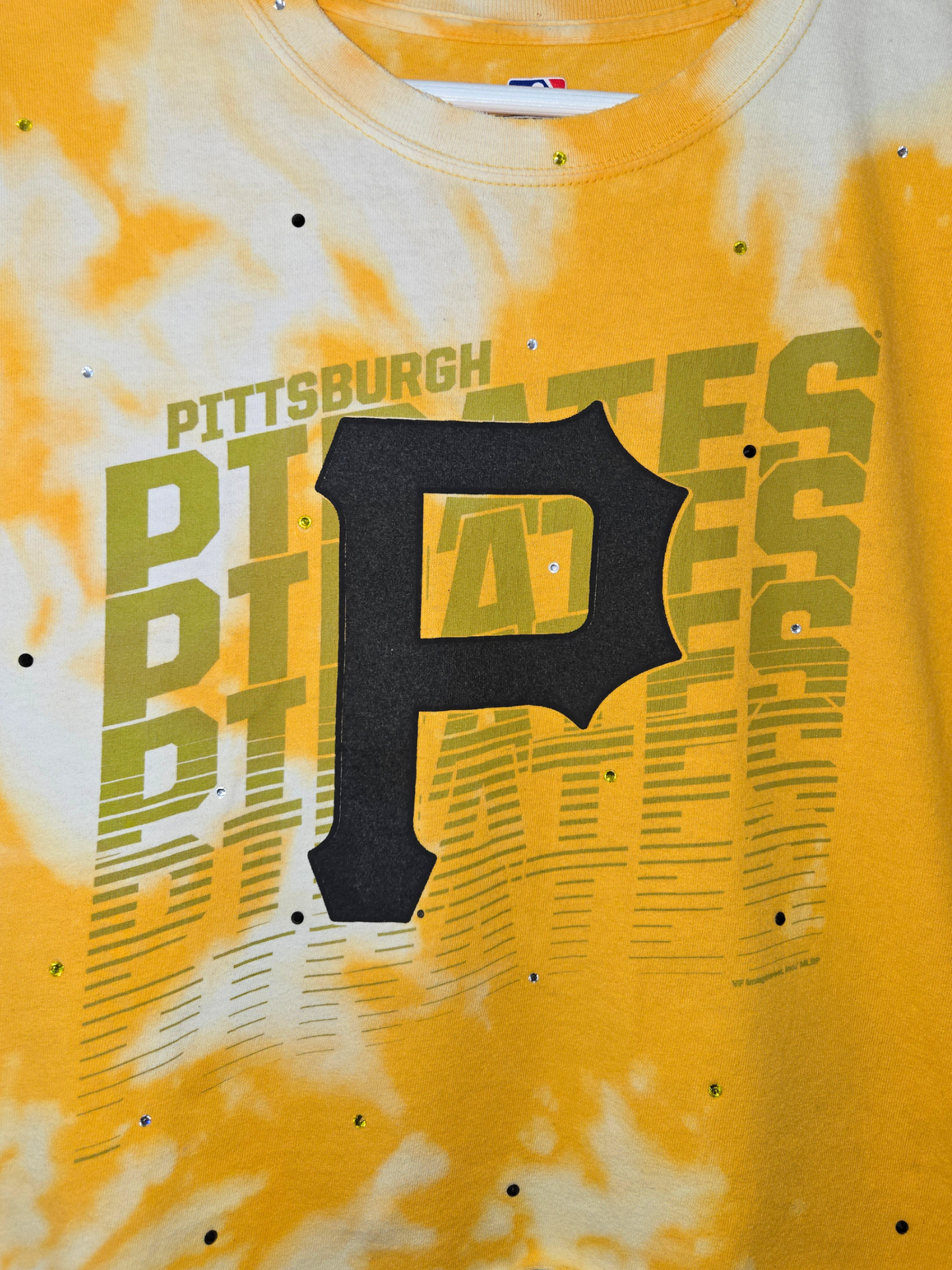 Pittsburgh Pirates Crop Top - Large