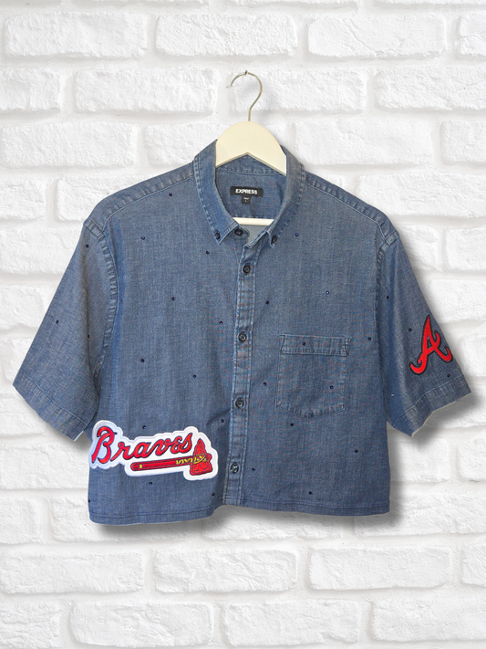 Atlanta Braves Crop Button-up - Large