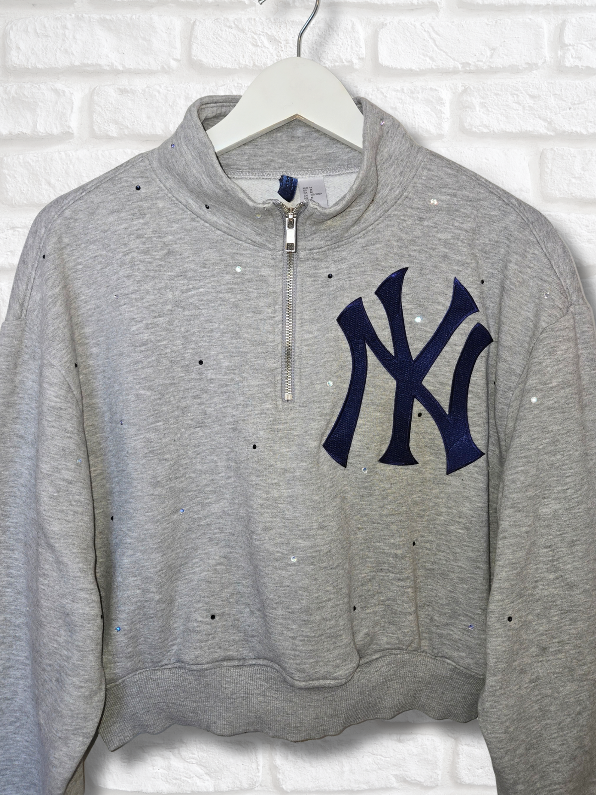 New York Yankees Crop Sweatshirt-Medium
