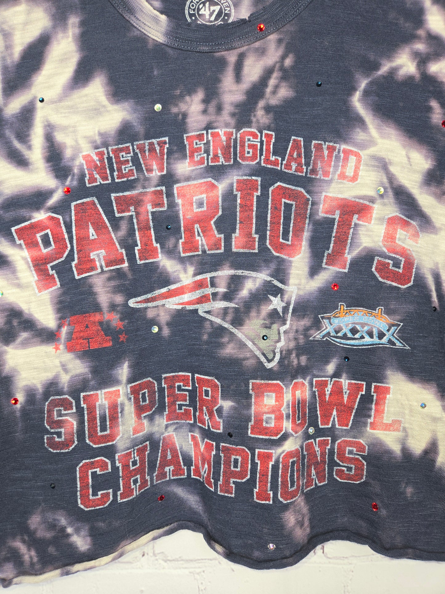 New England Patriots Crop Tee