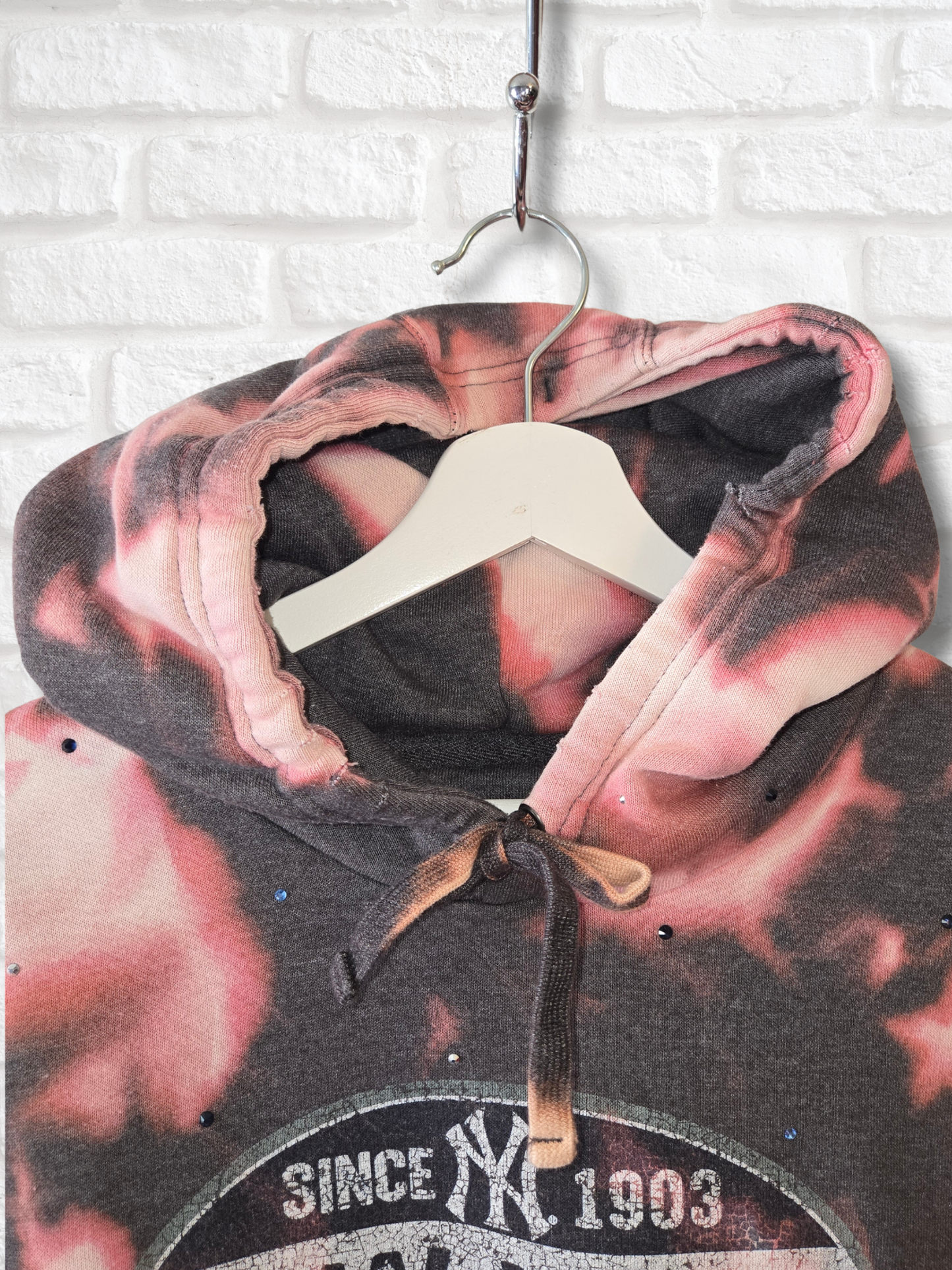 New York Yankees Crop Hoodie- Large