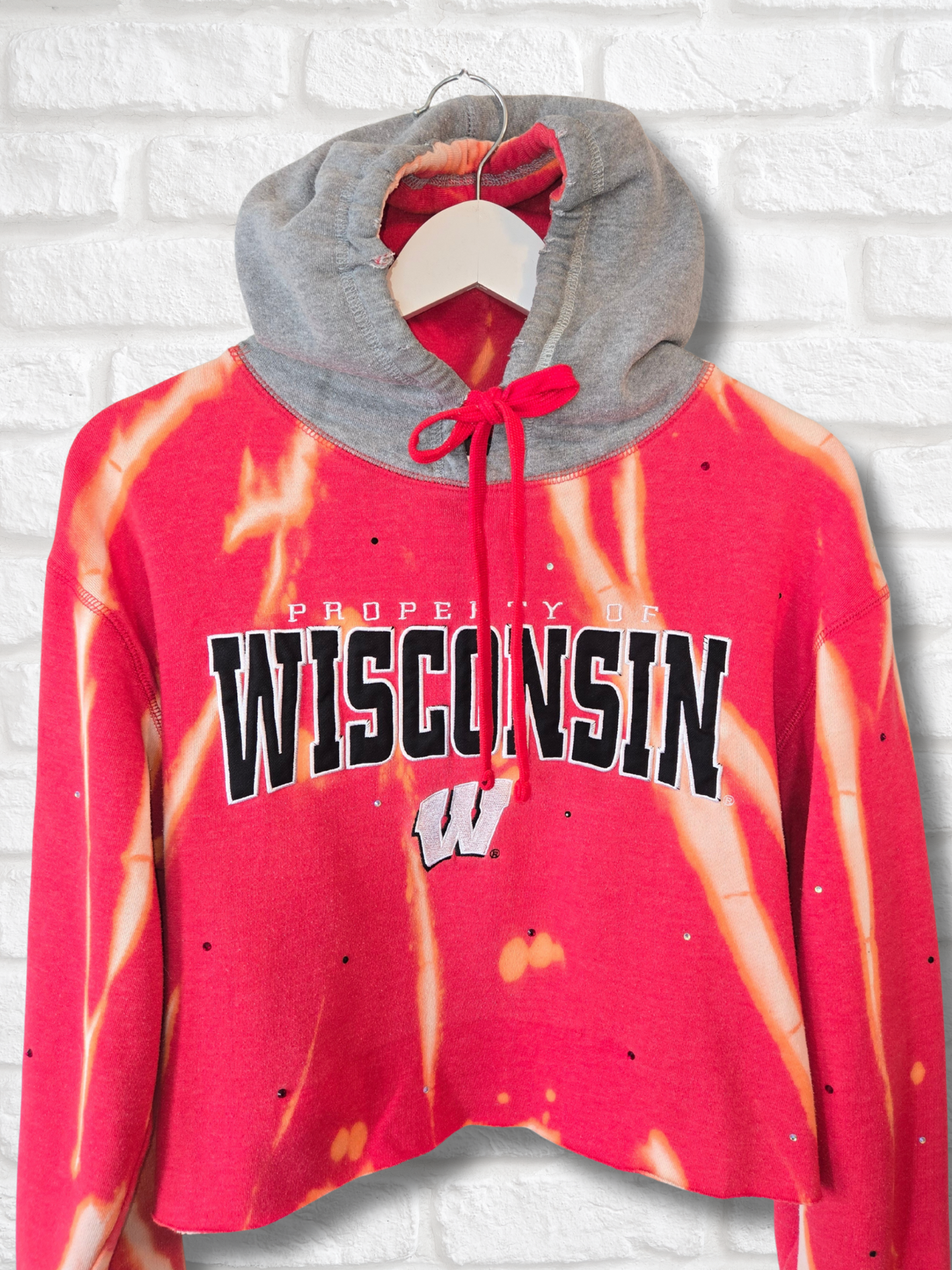 Wisconsin Badgers Crop Hoodie
