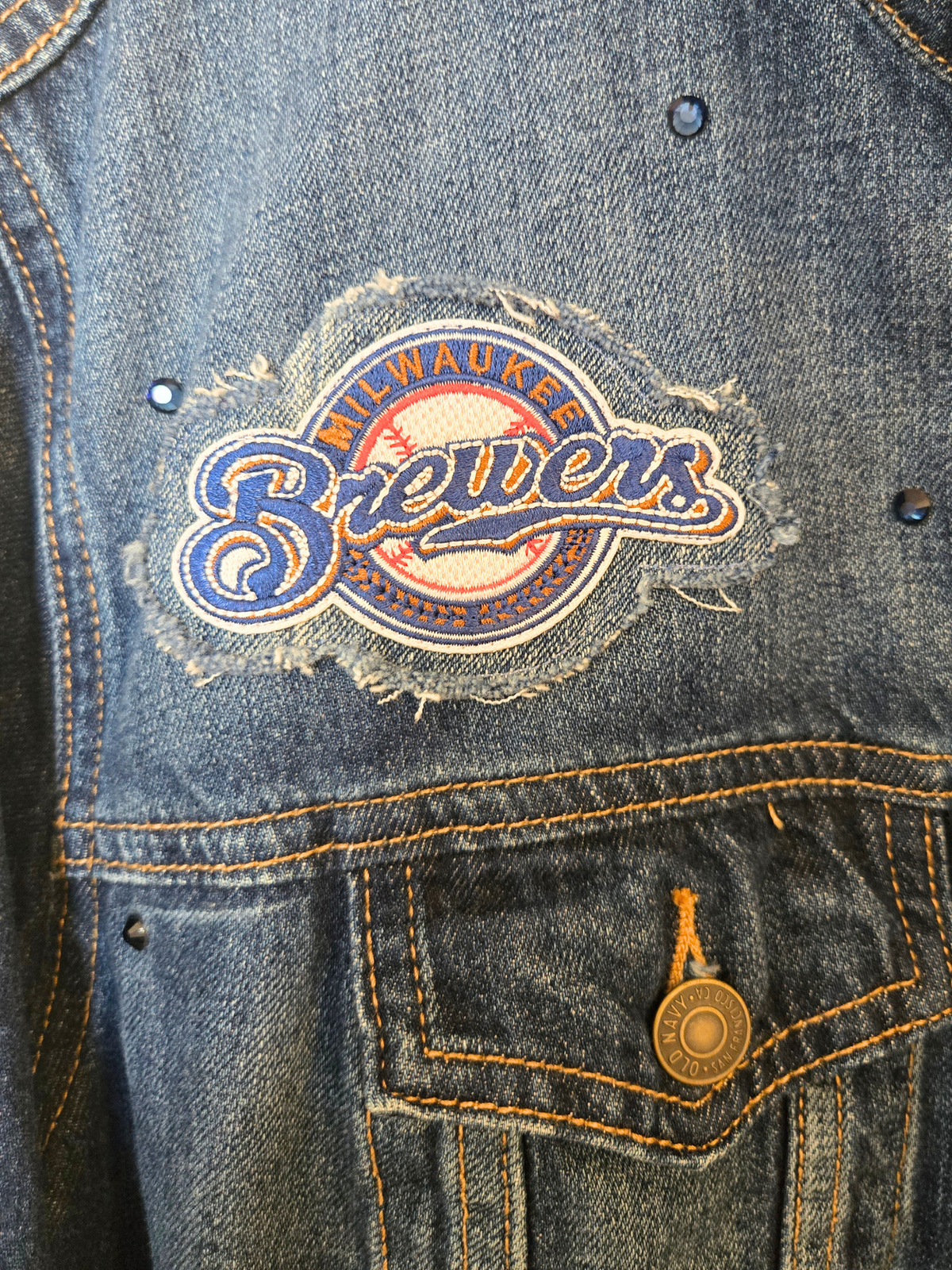 Milwaukee Brewers Loose Fit Jacket- XL