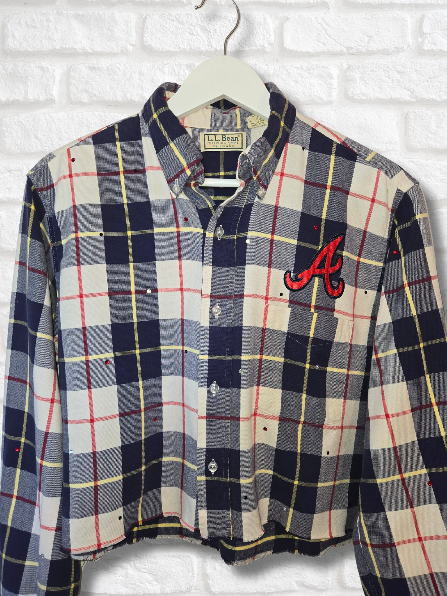 Atlanta Braves Rhinestone Crop Flannel - Medium