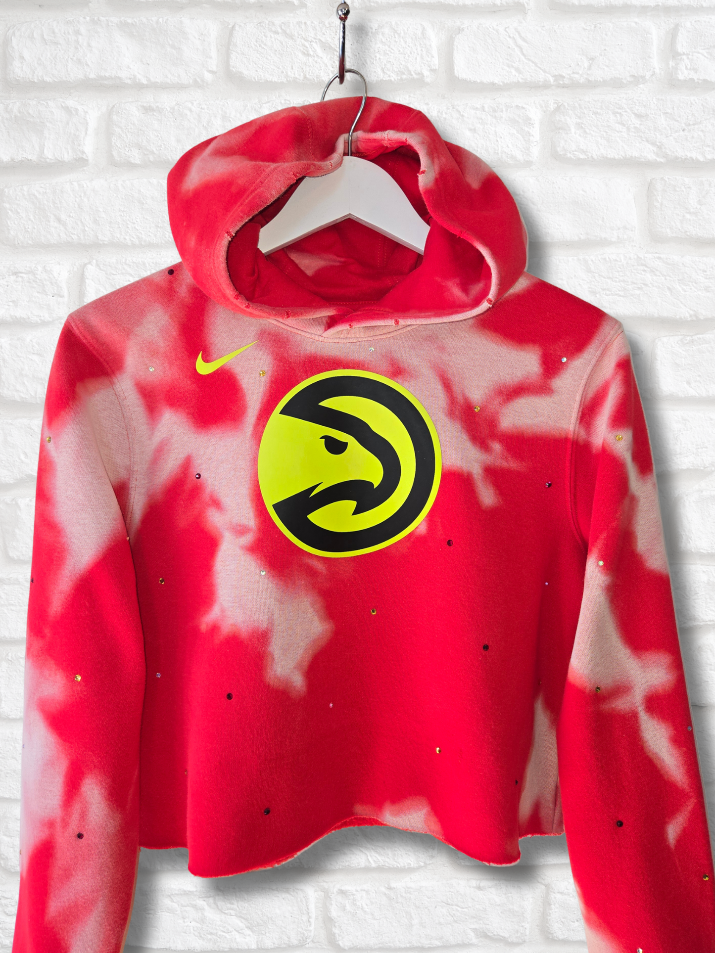 Atlanta Hawks Crop Hoodie- Small