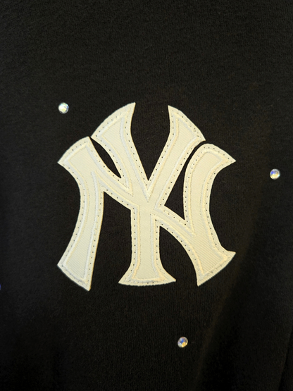 New York Yankees Crop Zip-Up Sweatshirt - M/L