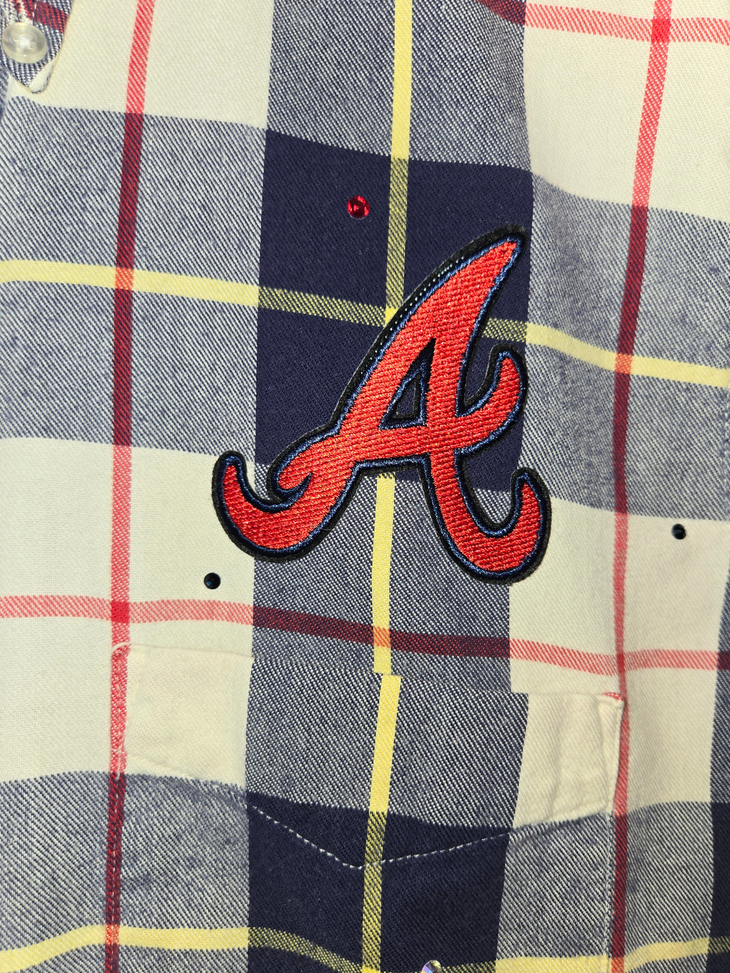 Atlanta Braves Rhinestone Crop Flannel - Medium