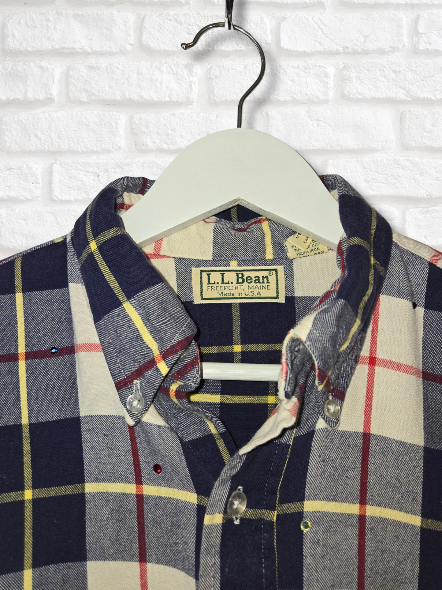 Atlanta Braves Rhinestone Crop Flannel - Medium