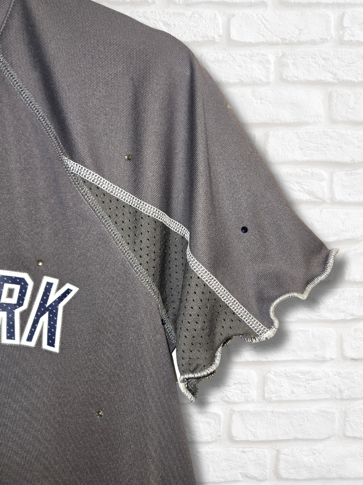 New York Yankees Ruffle Crop Top - Small