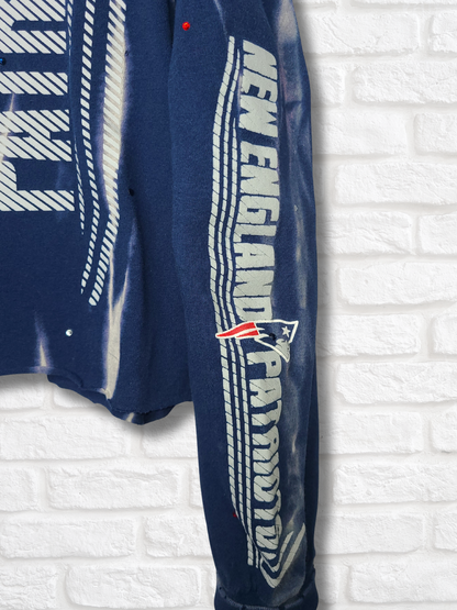 New England Patriots Long Sleeve Crop Top
