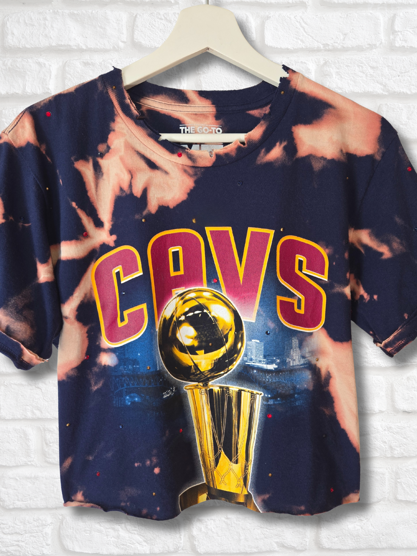 Cleveland Cavaliers Crop Top - Medium