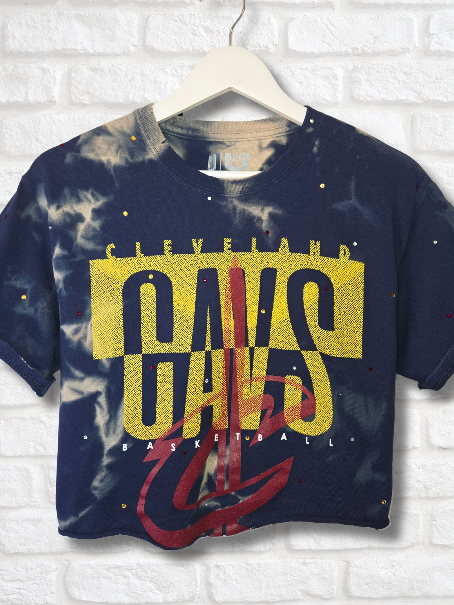 Cleveland Cavaliers Crop Top - Medium