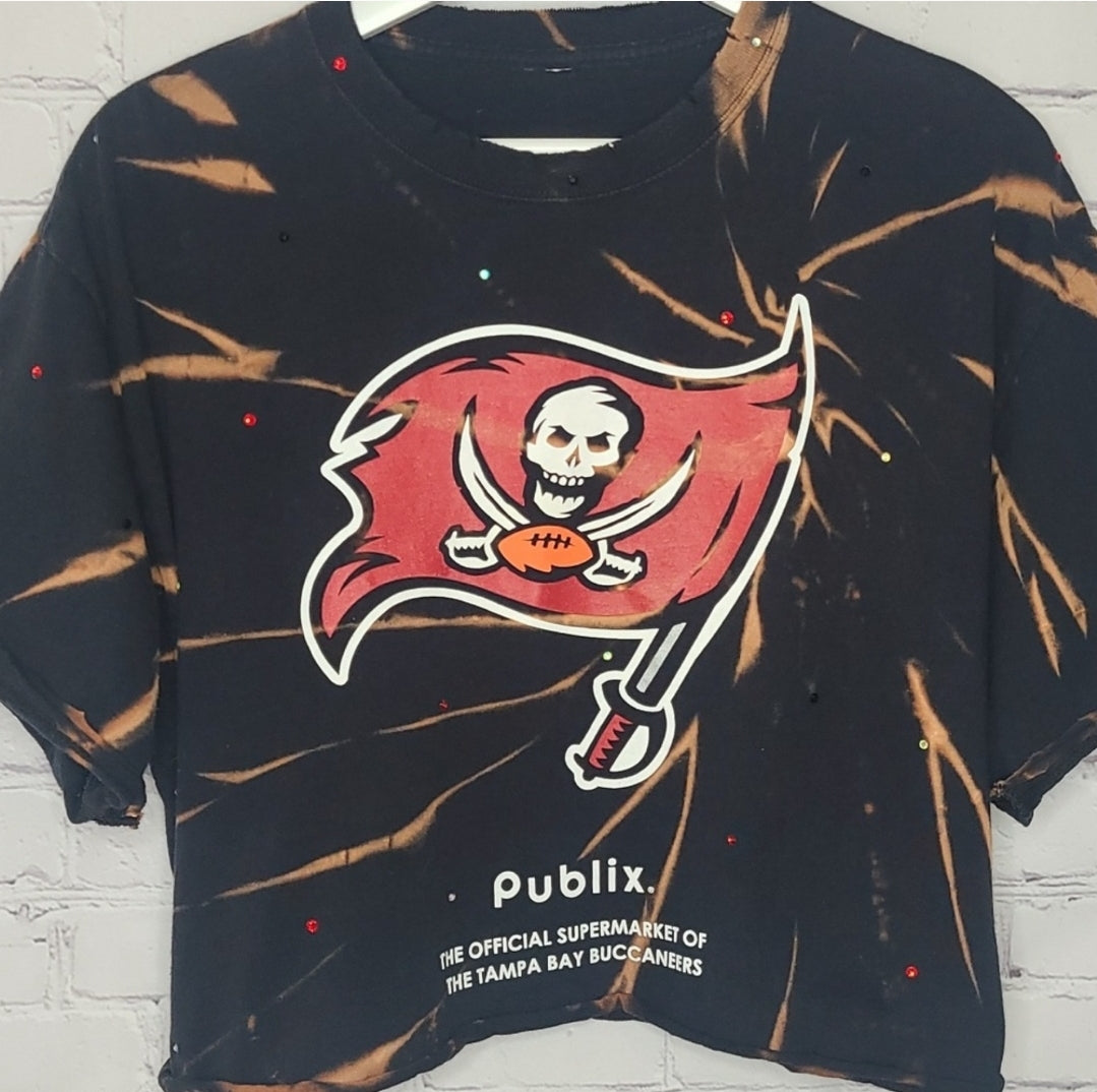 Tampa Bay Buccaneers Crop Tee